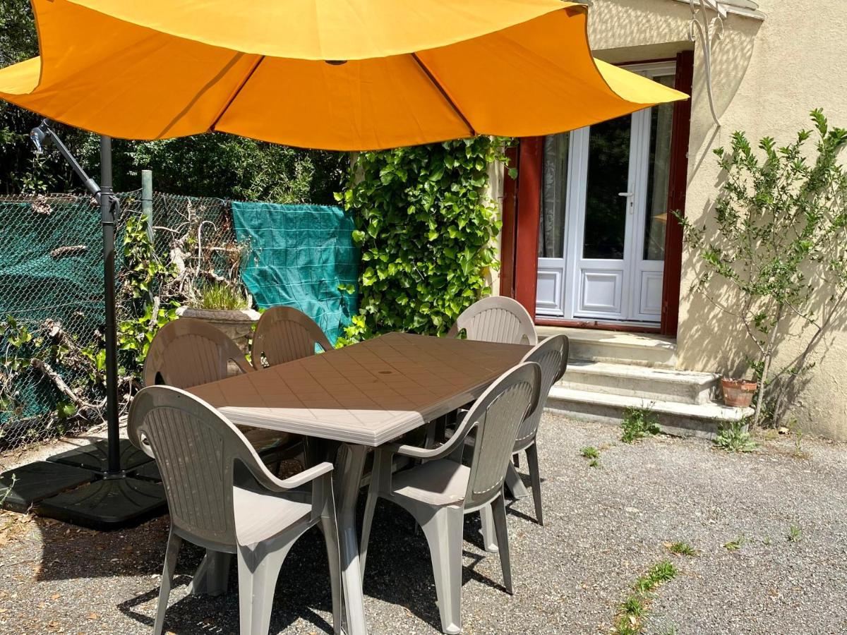Appartement F3 De 60 M² Au Rez De Chaussee D'Une Villa Vezenobres ภายนอก รูปภาพ